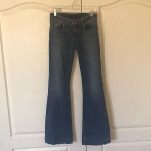 J Brand Love story Jeans. Flare cut